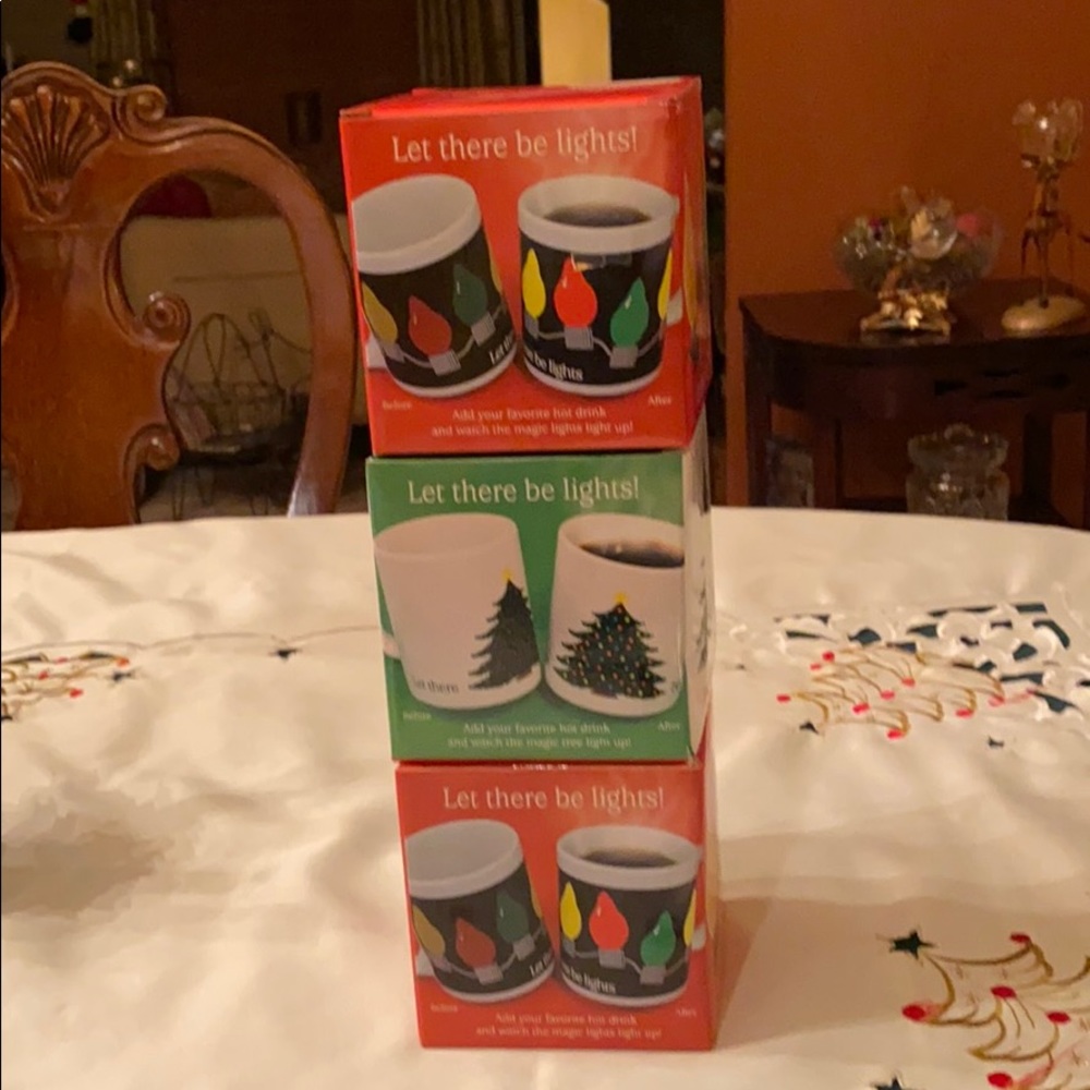 🆕🎅🏻Christmas COFFEE/TEA/HOT CHOCOLATE Mugs.🎄 - Picture 1 of 5